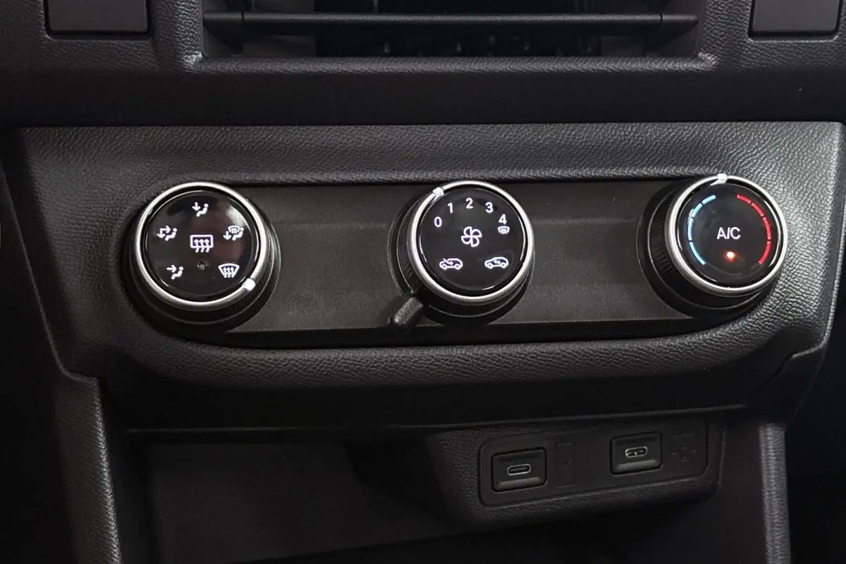 1.2 Turbo Hybrid Edition 7 Jaar garantie / Snel leverbaar /  Nieuw