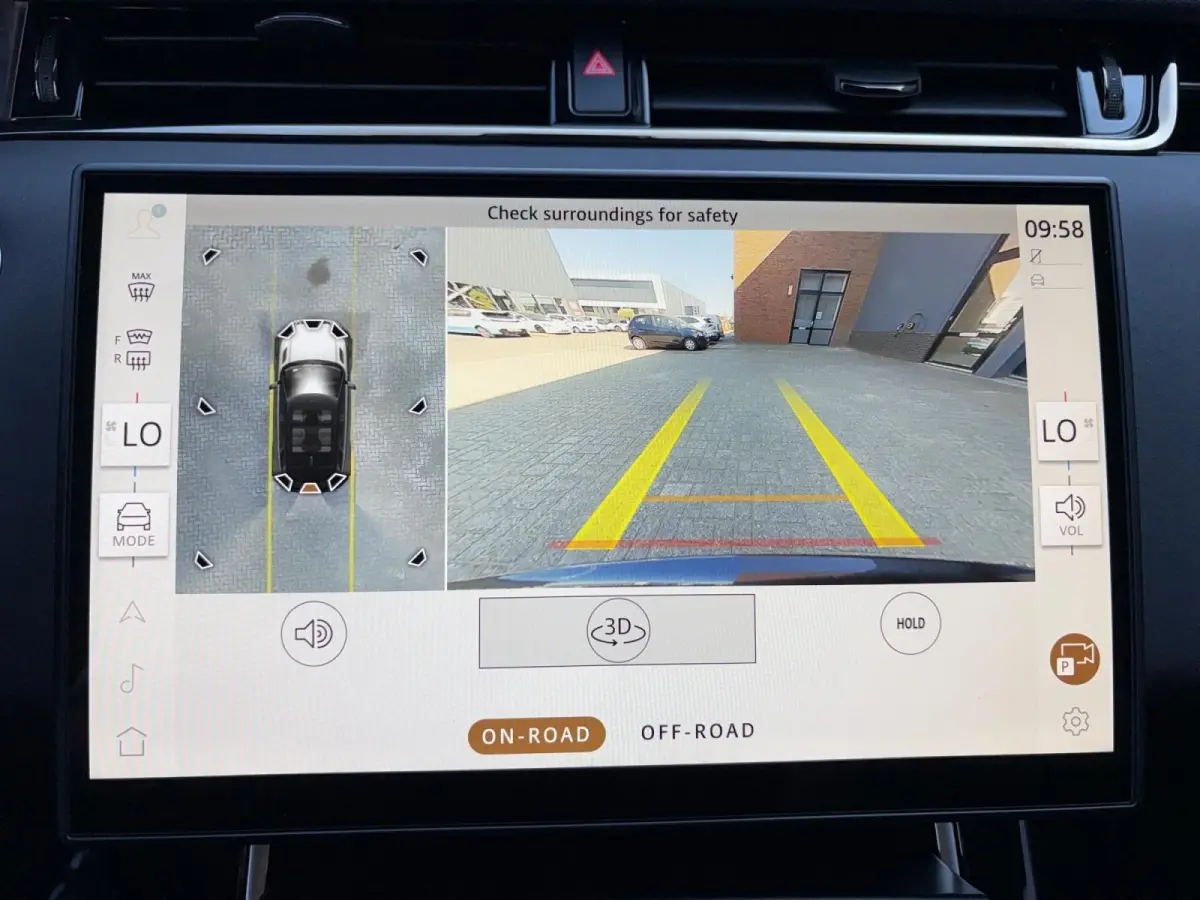 1.5 P270e PHEV AWD SE Dynamic Edition | Black Pack | Keramische coating | Panoramadak | Meridian audio-installatie | Elektrisch verstelbare stoelen incl. geheugenfunctie | 3D camera | Apple/