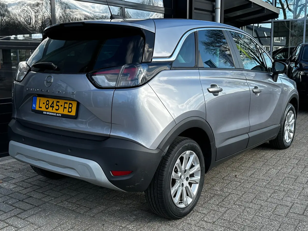 1.2 110 PK Turbo Elegance | NAVIGATIE + APPLE CARPLAY/ANDROID AUTO| CAMERA + PARKEERSENSOREN V+A| AGR-COMFORTSTOELEN| DODEHOEK DETECTIE| DAB| LED|