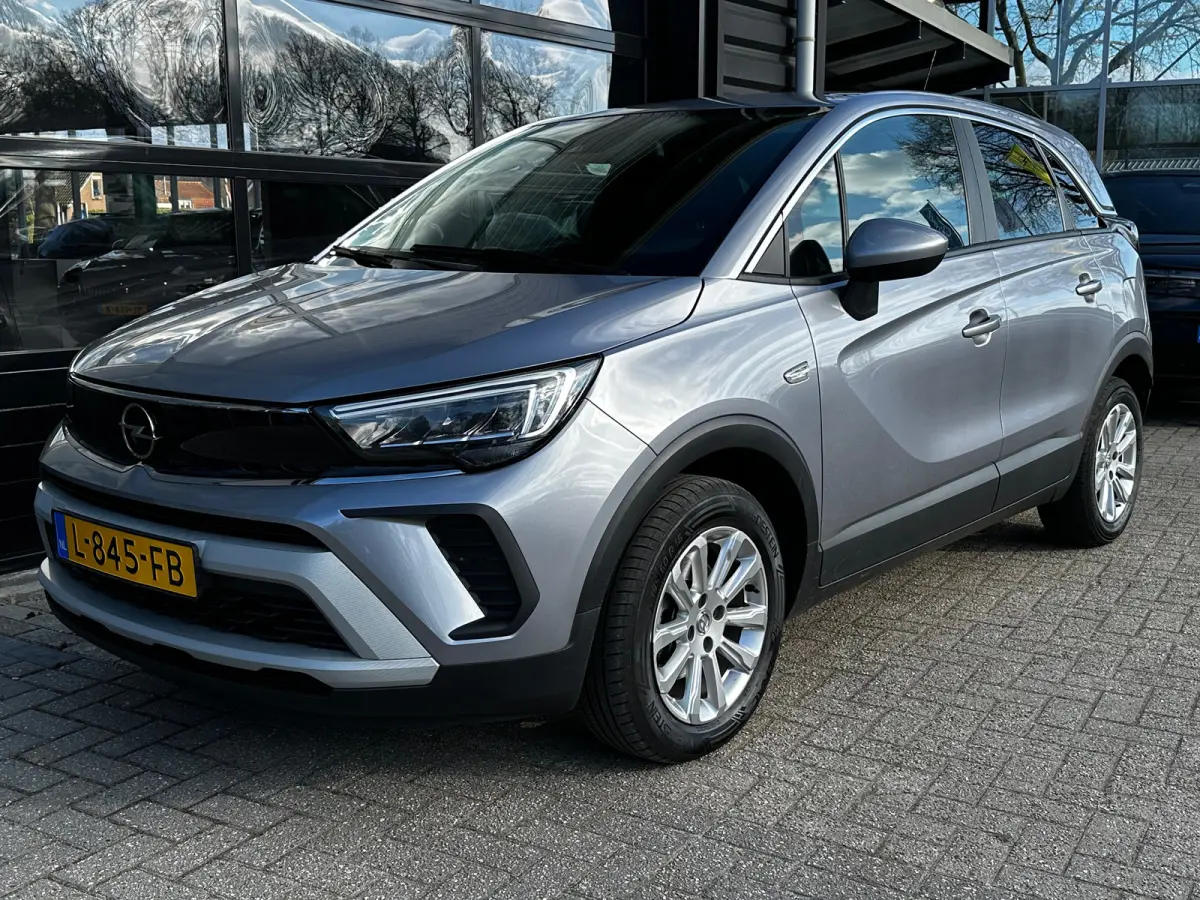 1.2 110 PK Turbo Elegance | NAVIGATIE + APPLE CARPLAY/ANDROID AUTO| CAMERA + PARKEERSENSOREN V+A| AGR-COMFORTSTOELEN| DODEHOEK DETECTIE| DAB| LED|