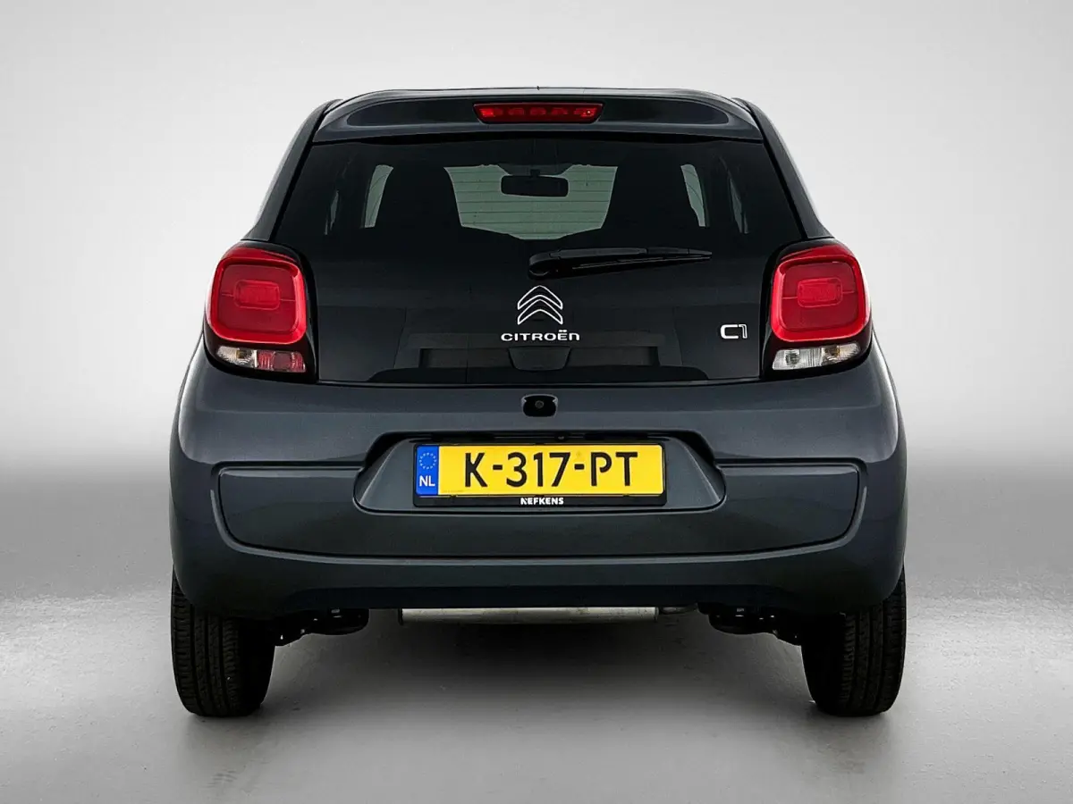 1.0 VTi Feel 72 PK | Airco | Camera | Privacy glass | DAB | Apple carplay | Android auto |