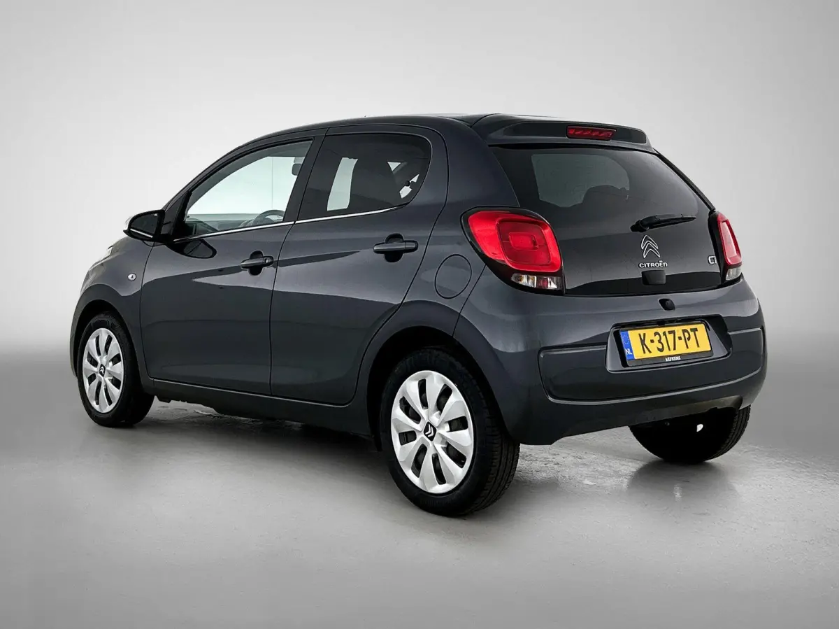 1.0 VTi Feel 72 PK | Airco | Camera | Privacy glass | DAB | Apple carplay | Android auto |
