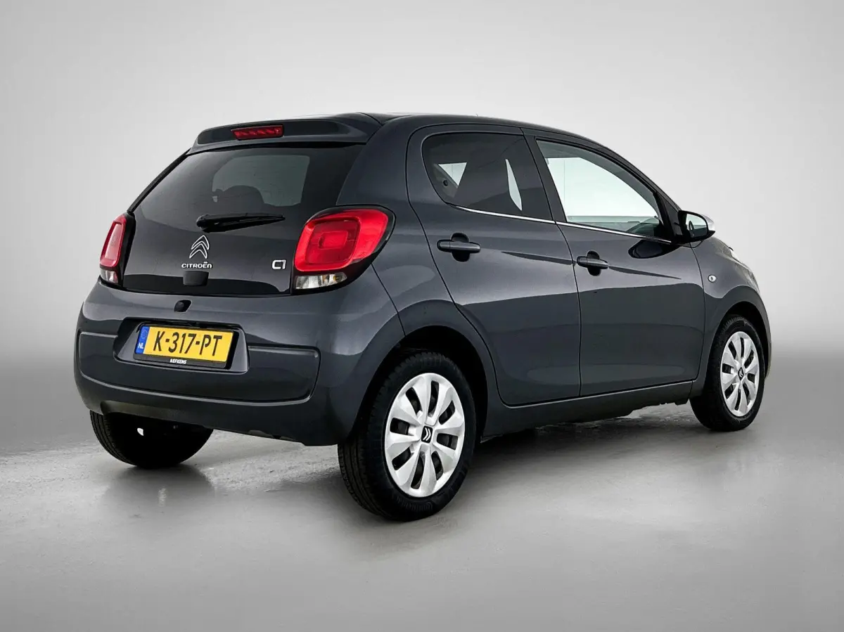 1.0 VTi Feel 72 PK | Airco | Camera | Privacy glass | DAB | Apple carplay | Android auto |