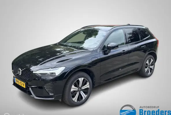 2.0 T6 Plug-in hybrid AWD Plus Dark