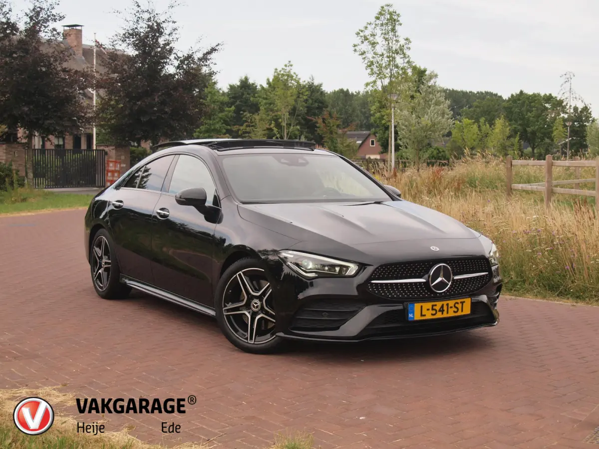 200 Business Solution AMG | Panoramadak | Burmester | Camera | Apple Carplay | Sfeerverlichting |
