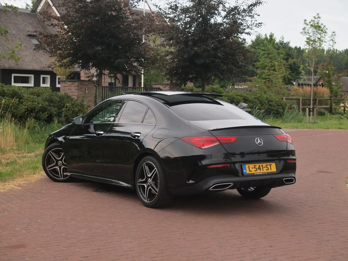 200 Business Solution AMG | Panoramadak | Burmester | Camera | Apple Carplay | Sfeerverlichting |