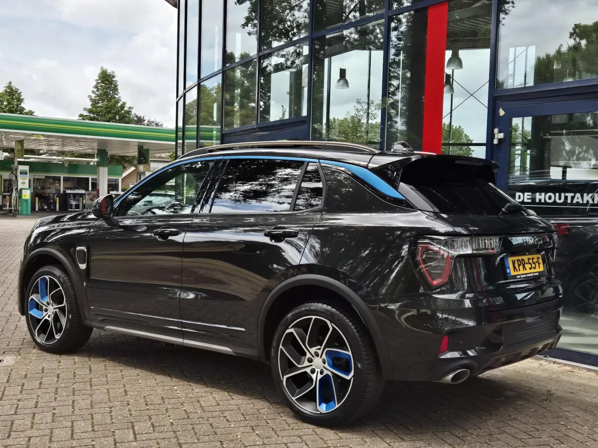 1.5 | SOH 94,41% | Zwarte hemel | Navigatie | Apple Carplay | Parkeersensoren + Camera | Cruise Control | Licht metalen velgen