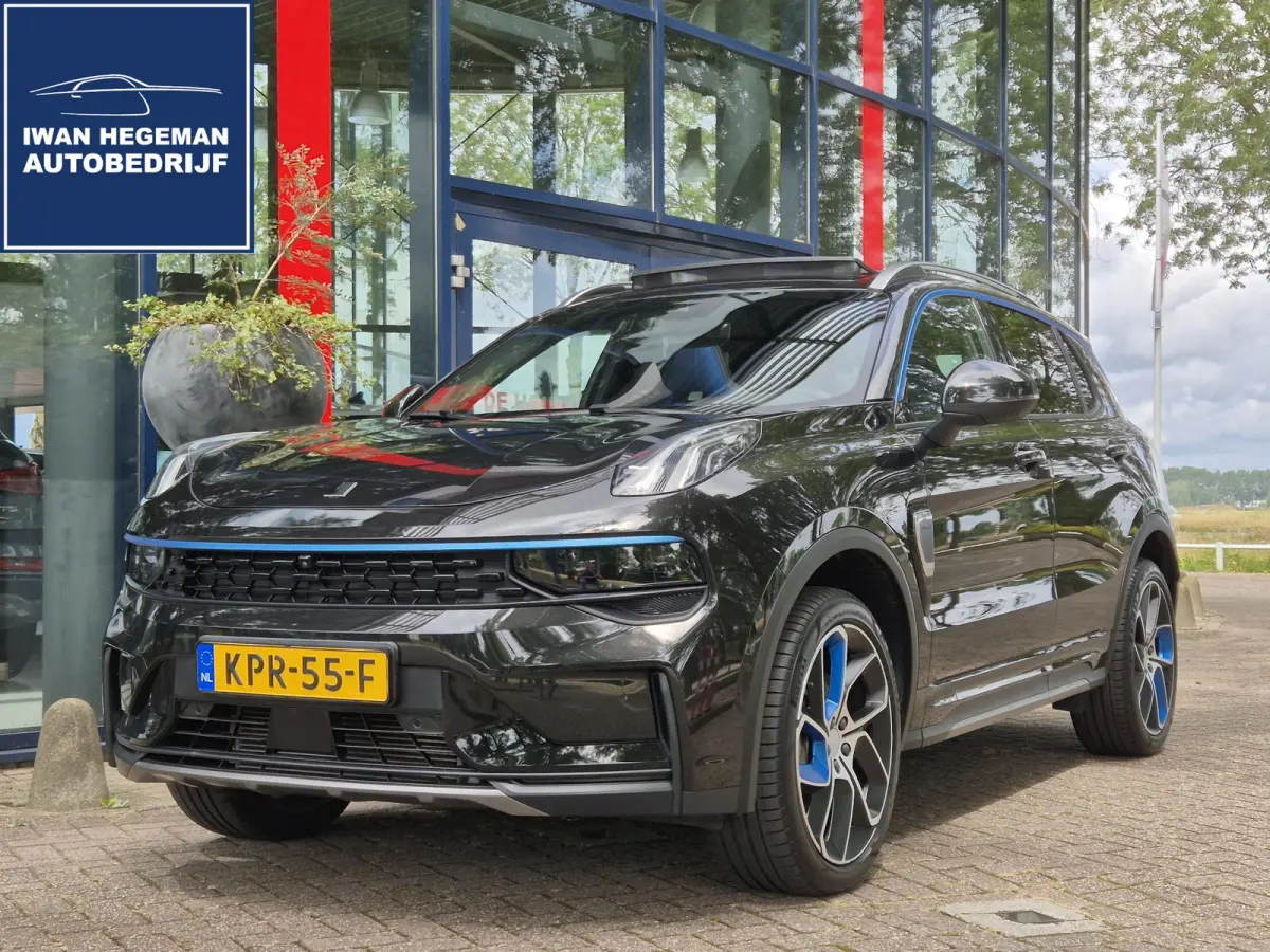 1.5 | SOH 94,41% | Zwarte hemel | Navigatie | Apple Carplay | Parkeersensoren + Camera | Cruise Control | Licht metalen velgen