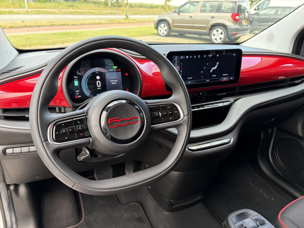 RED 24 kWh | Climate Control | Navigatie | Apple/Android CarPlay