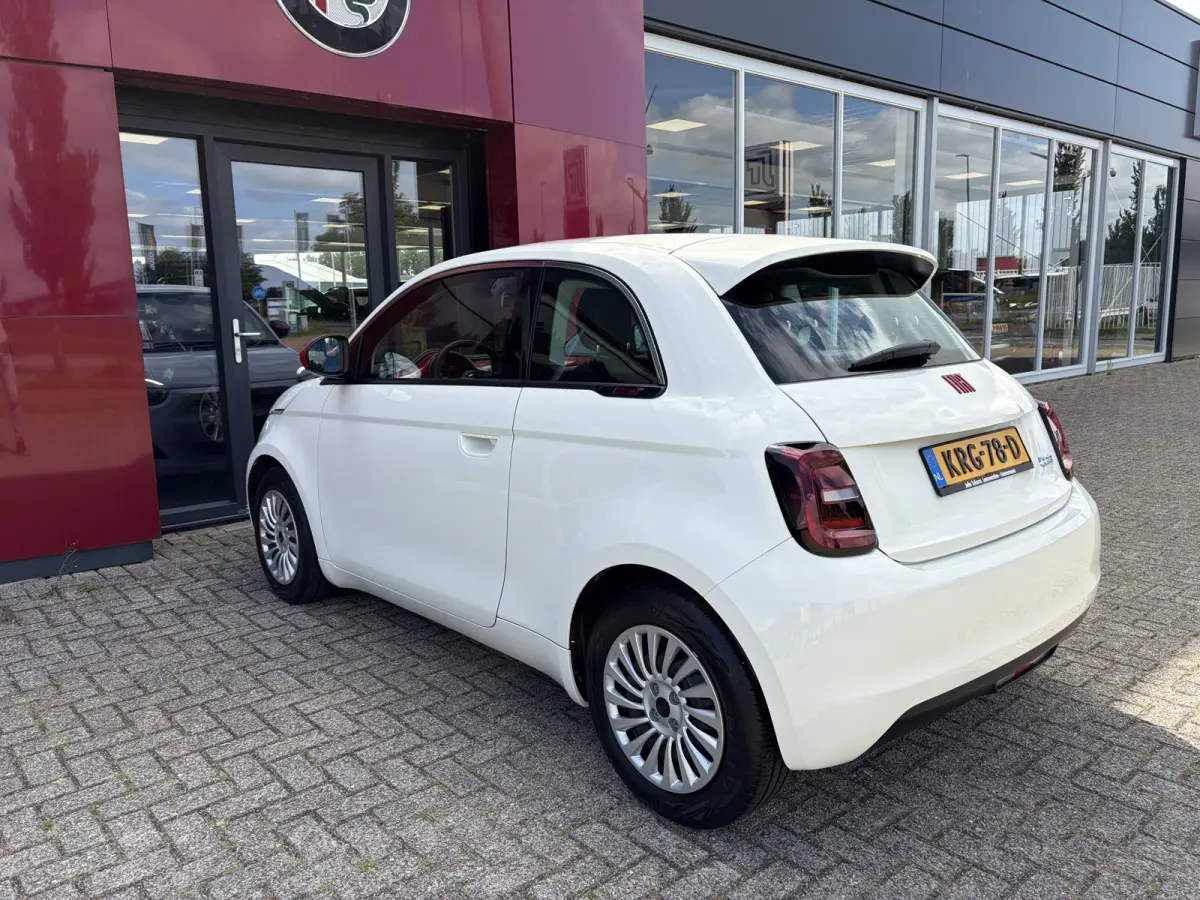 RED 24 kWh | Climate Control | Navigatie | Apple/Android CarPlay