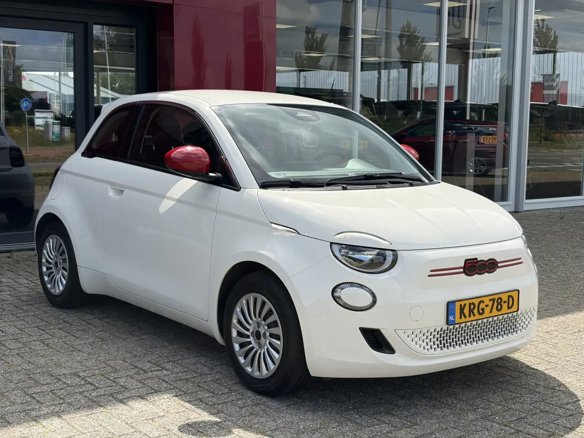 RED 24 kWh | Climate Control | Navigatie | Apple/Android CarPlay