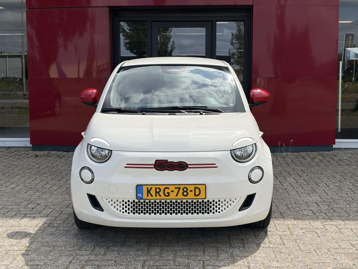 RED 24 kWh | Climate Control | Navigatie | Apple/Android CarPlay