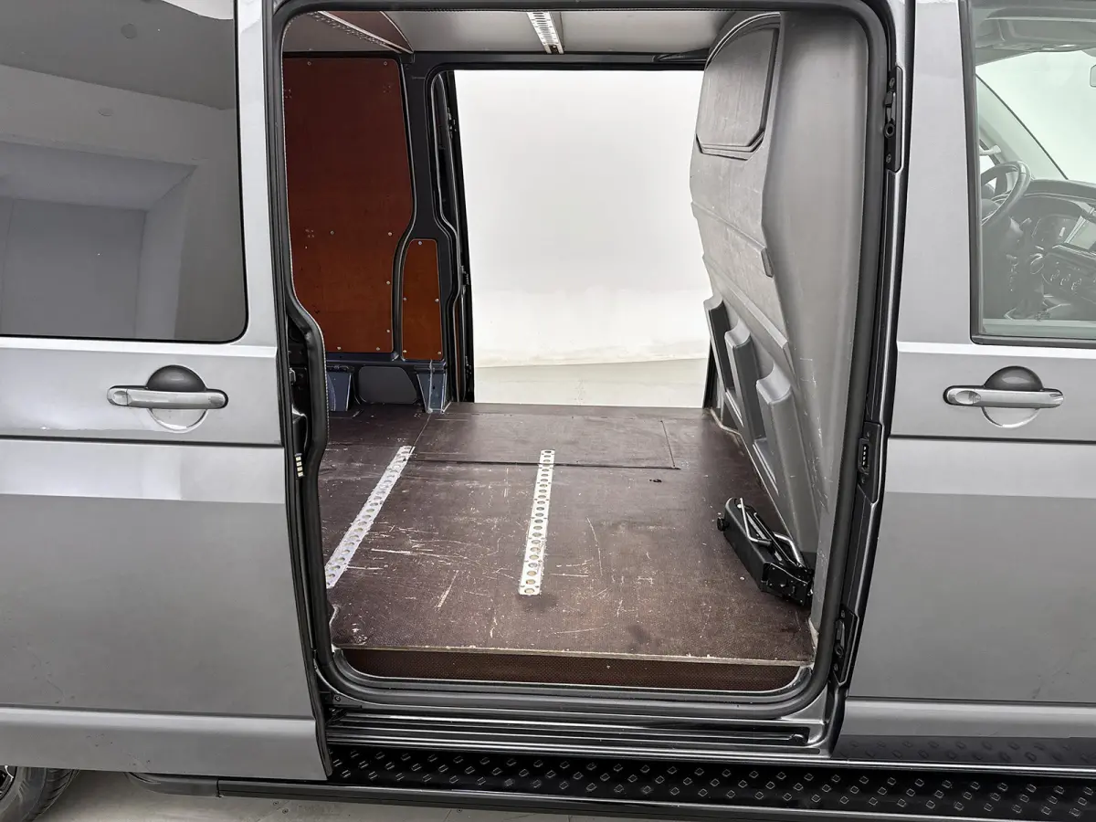 2.0 TDI L2 30 Bulli Virtual cockpit Schuifdeur L+R Navigatie Trekhaak Adaptieve cruise control