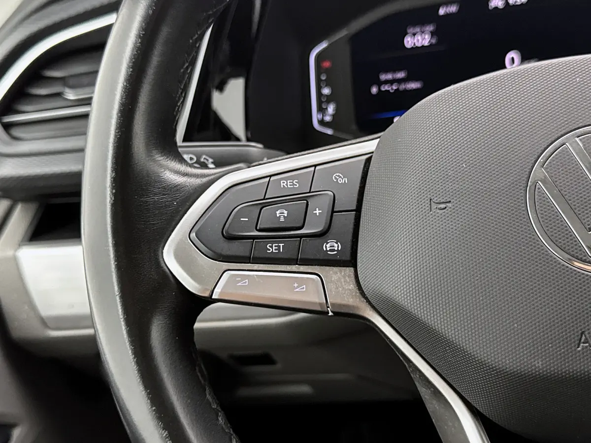 2.0 TDI L2 30 Bulli Virtual cockpit Schuifdeur L+R Navigatie Trekhaak Adaptieve cruise control
