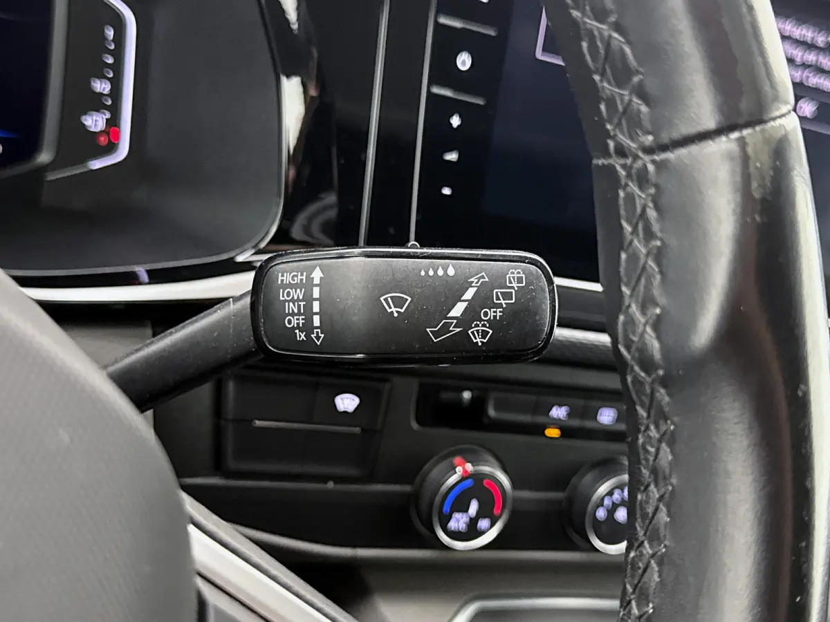 2.0 TDI L2 30 Bulli Virtual cockpit Schuifdeur L+R Navigatie Trekhaak Adaptieve cruise control