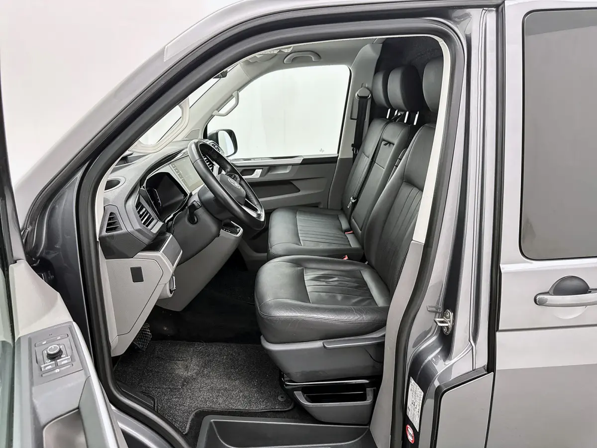 2.0 TDI L2 30 Bulli Virtual cockpit Schuifdeur L+R Navigatie Trekhaak Adaptieve cruise control