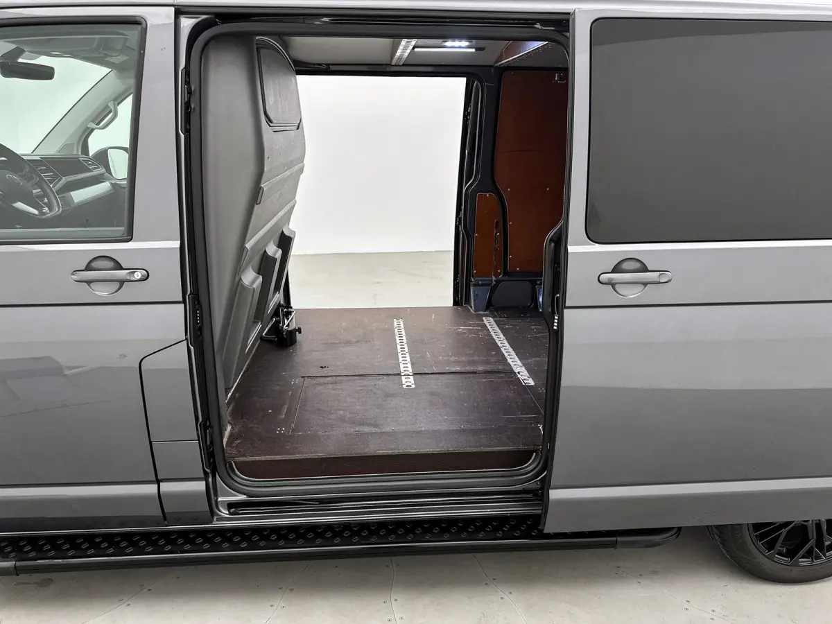 2.0 TDI L2 30 Bulli Virtual cockpit Schuifdeur L+R Navigatie Trekhaak Adaptieve cruise control