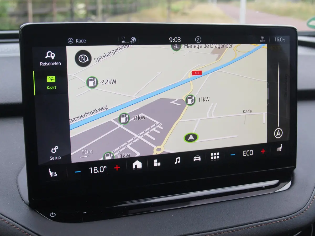 80 First Edition | Camera | Trekhaak | Leer | Warmtepomp | Sfeerverlichting | Apple Carplay |