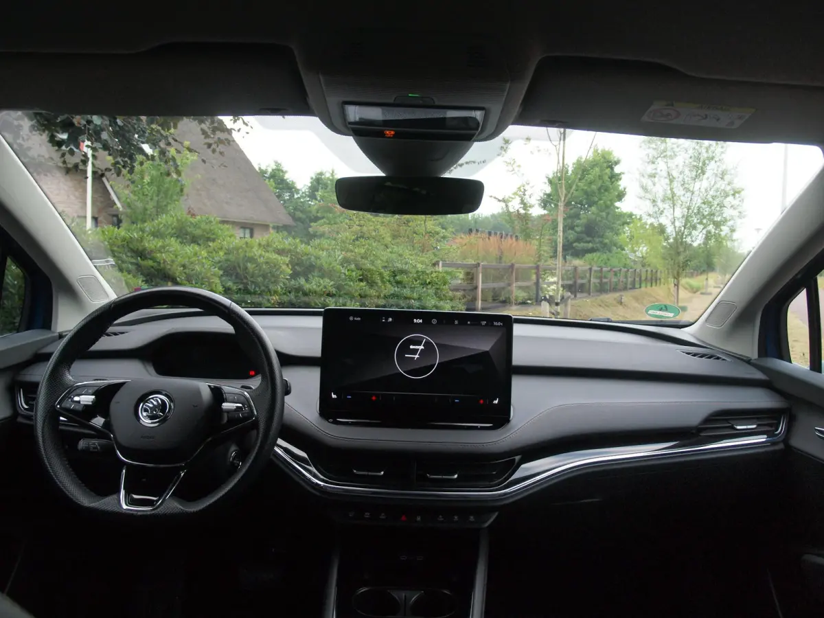 80 First Edition | Camera | Trekhaak | Leer | Warmtepomp | Sfeerverlichting | Apple Carplay |
