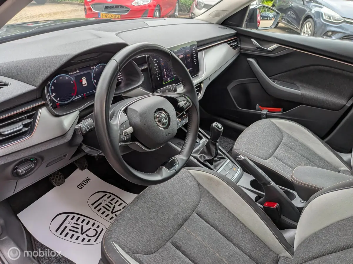 1.0 TSI Bus|Led|Tr.Haak|Verw.voorruit|1e.eig|Etc