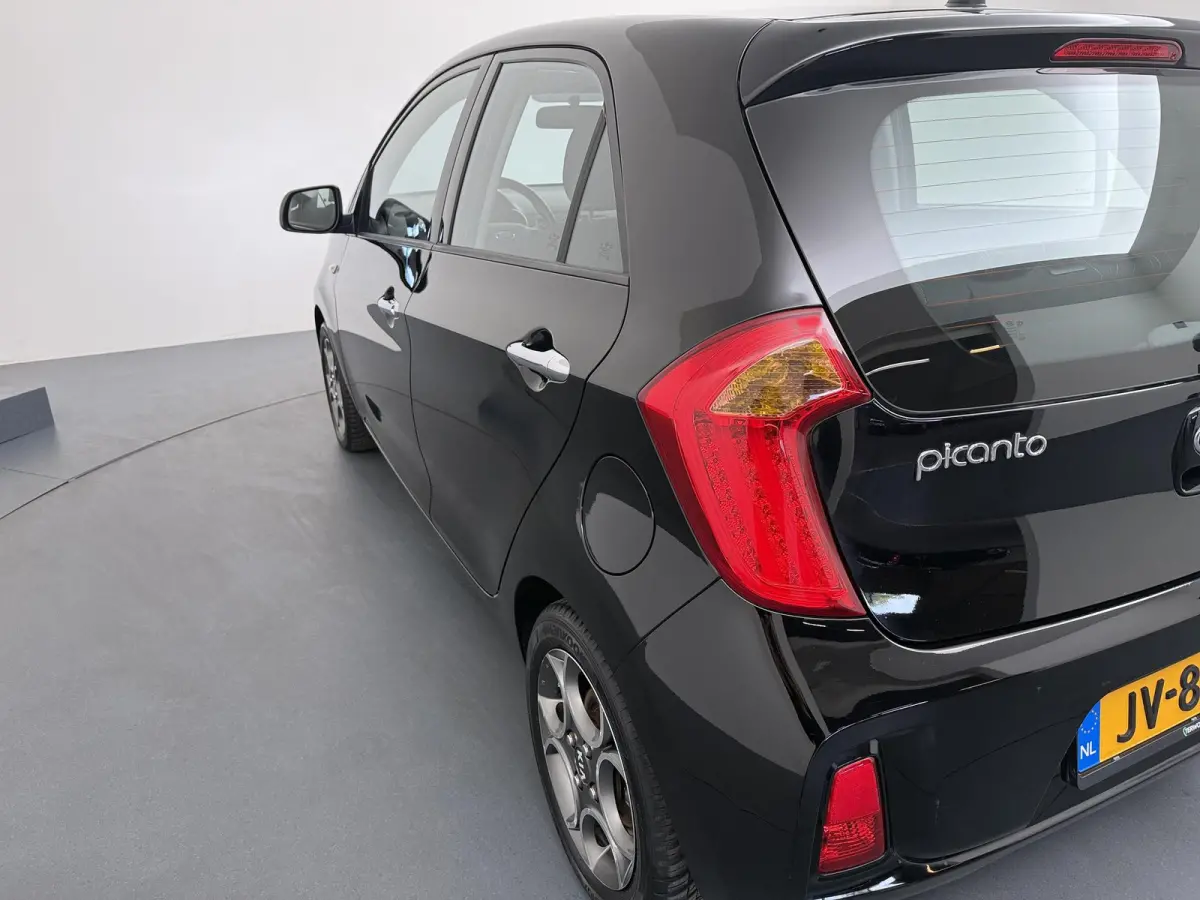 1.2 CVVT DynamicLine | Climate Control | Cruise Control | Lichtmetalen Velgen |