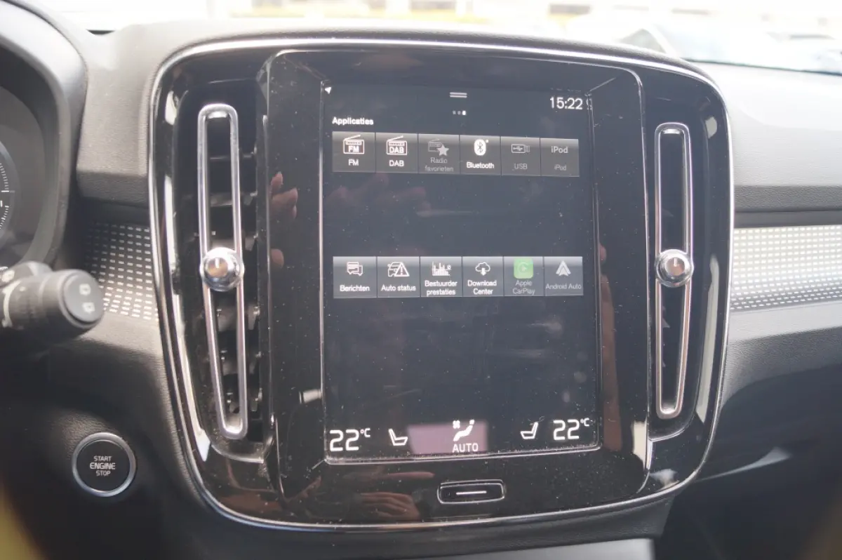 1.5 T4 R-Design -NAVI-ECC-CAM-LED-