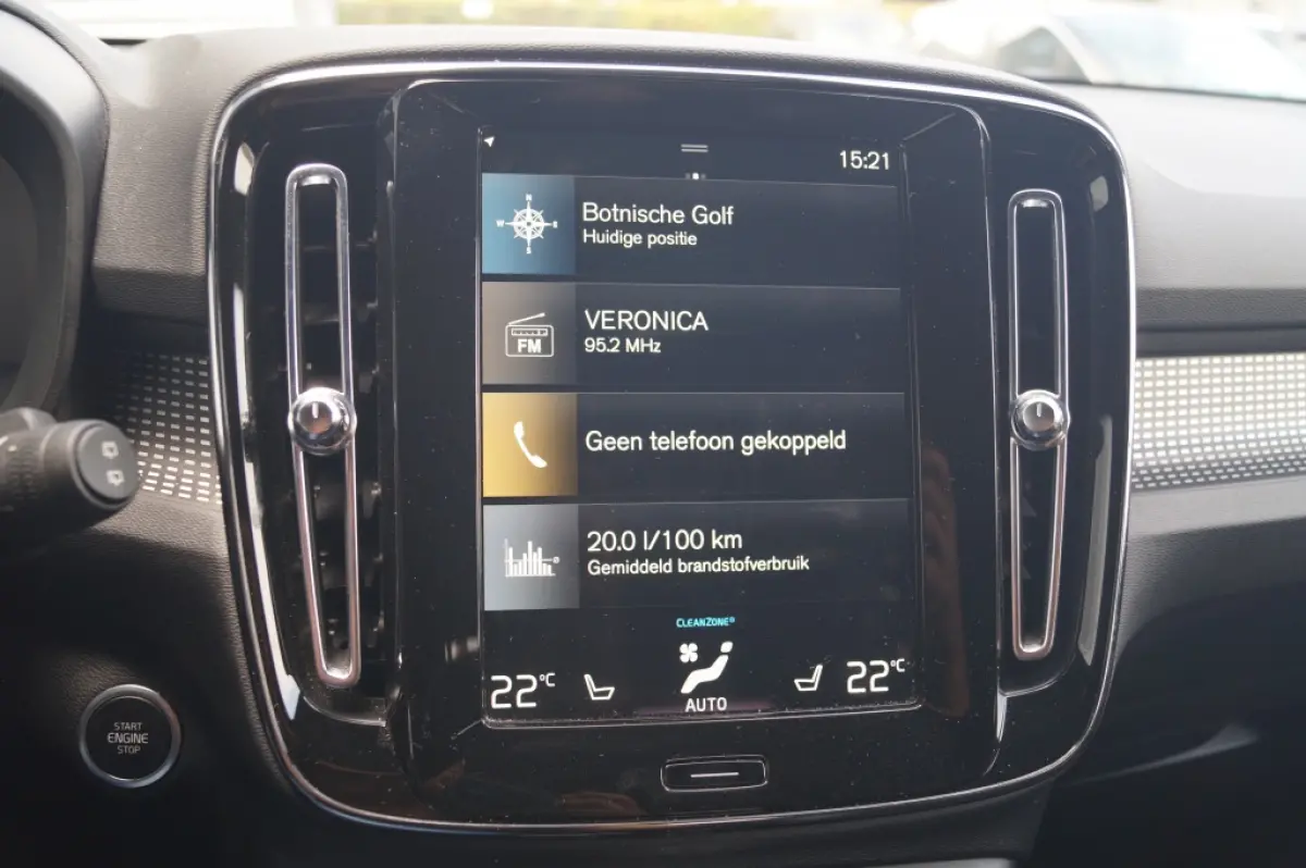 1.5 T4 R-Design -NAVI-ECC-CAM-LED-