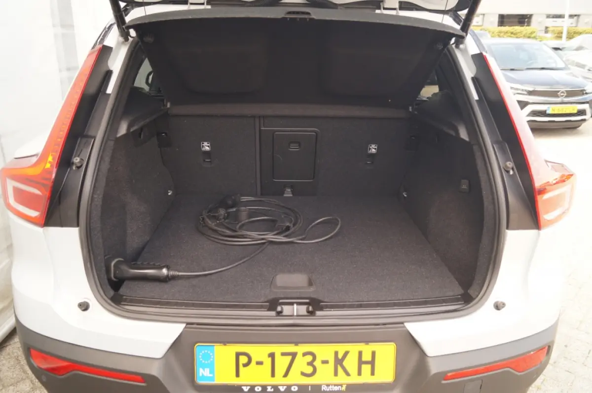 1.5 T4 R-Design -NAVI-ECC-CAM-LED-