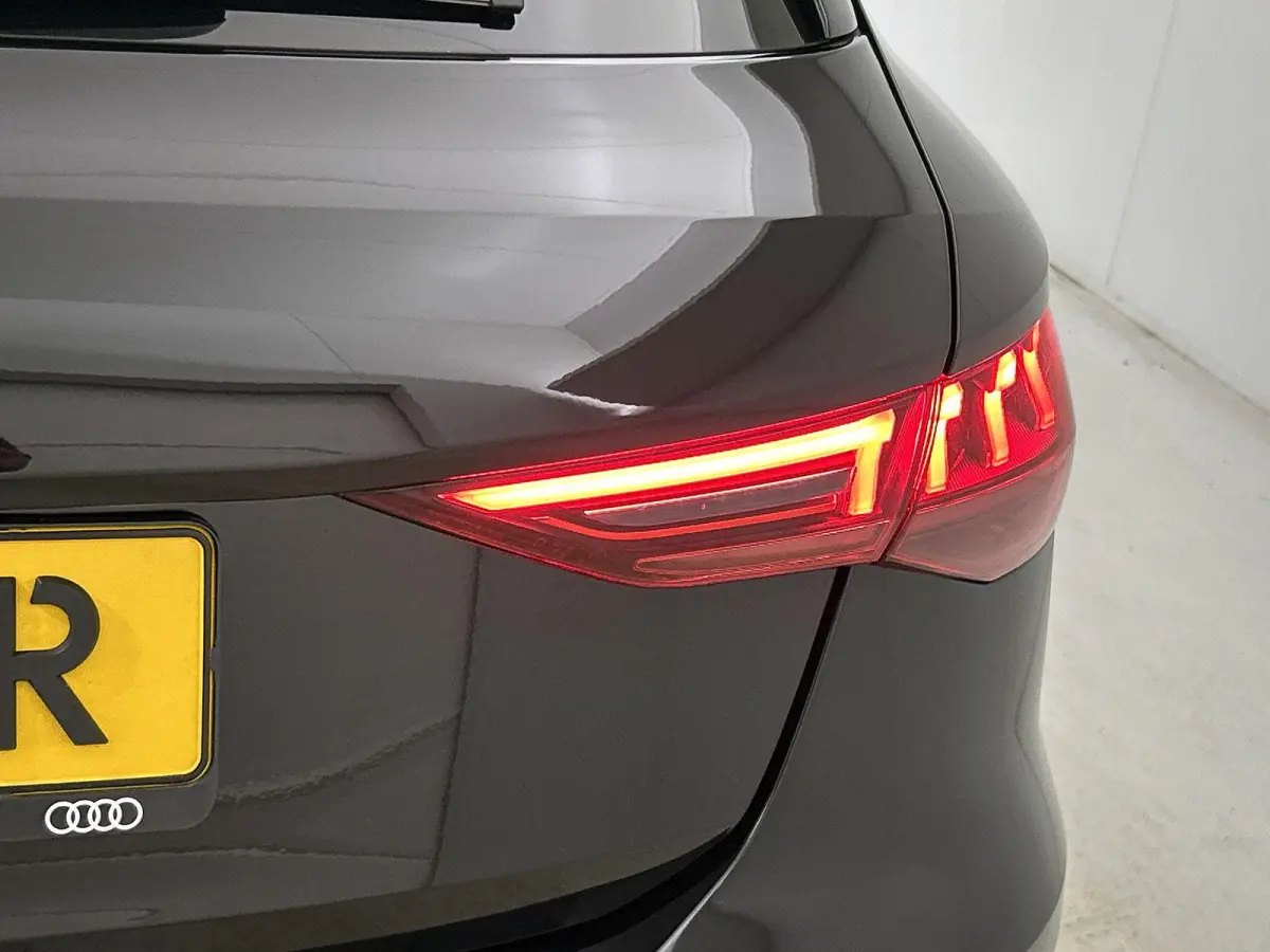 30 TFSI Advanced edition 110 PK | Automaat | Navigatie | Climate Control | Cruise Control | Parkeersensoren achter | Apple Carplay |
