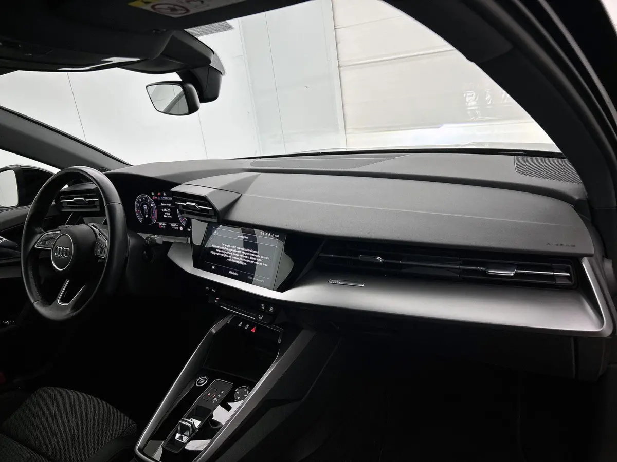 30 TFSI Advanced edition 110 PK | Automaat | Navigatie | Climate Control | Cruise Control | Parkeersensoren achter | Apple Carplay |