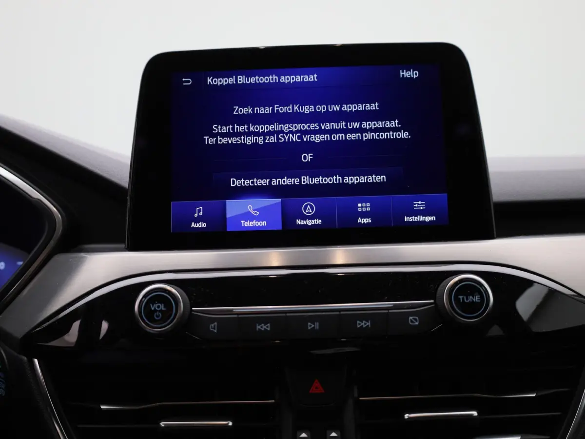 2.5 PHEV Titanium | Climate Control | Cruise Control | Achteruitrijcamera | Winterpakket | Apple Carplay/Android Auto |