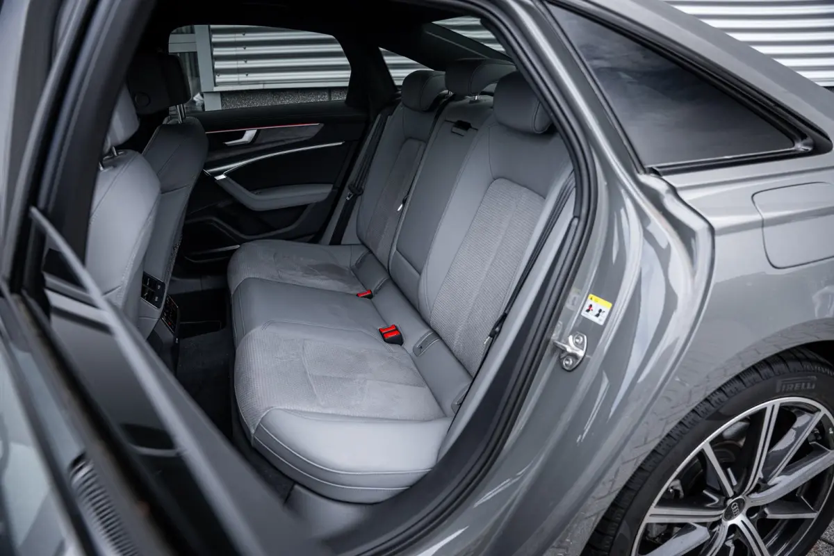 50 TFSI e quattro S edition Competition | Achteruitrijcamera | Apple Carplay/Android Auto|telefoonintegratie premium | Audio installatie premium