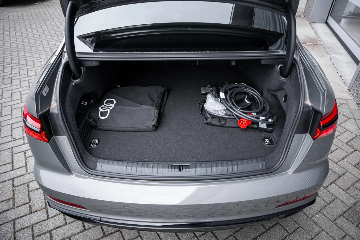 50 TFSI e quattro S edition Competition | Achteruitrijcamera | Apple Carplay/Android Auto|telefoonintegratie premium | Audio installatie premium