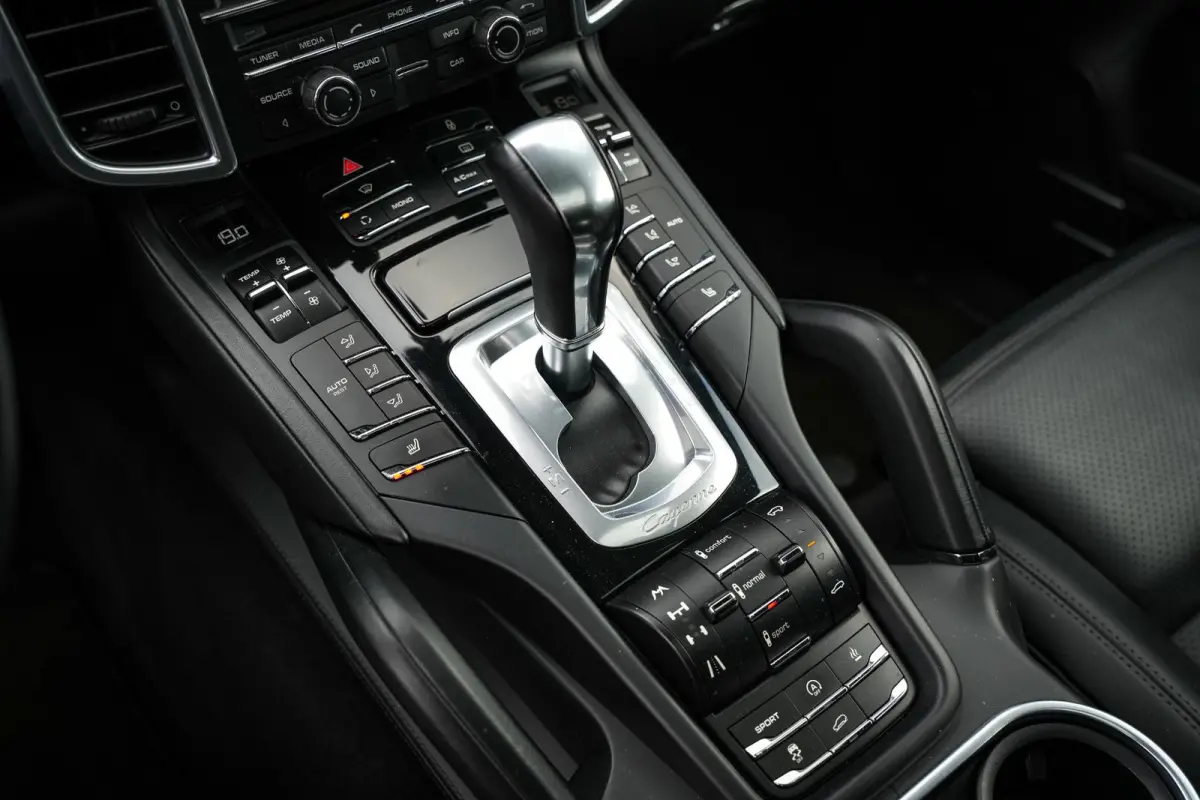 3.0 D BOSE Memory Schuifdak Luchtvering Cruise Leer Stuurverw.