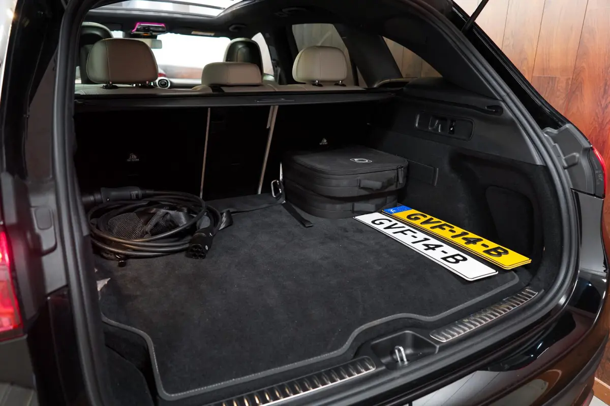 400e 4MATIC AMG Line Pano|Trekhaak|Memory|Burmester|360 camera|