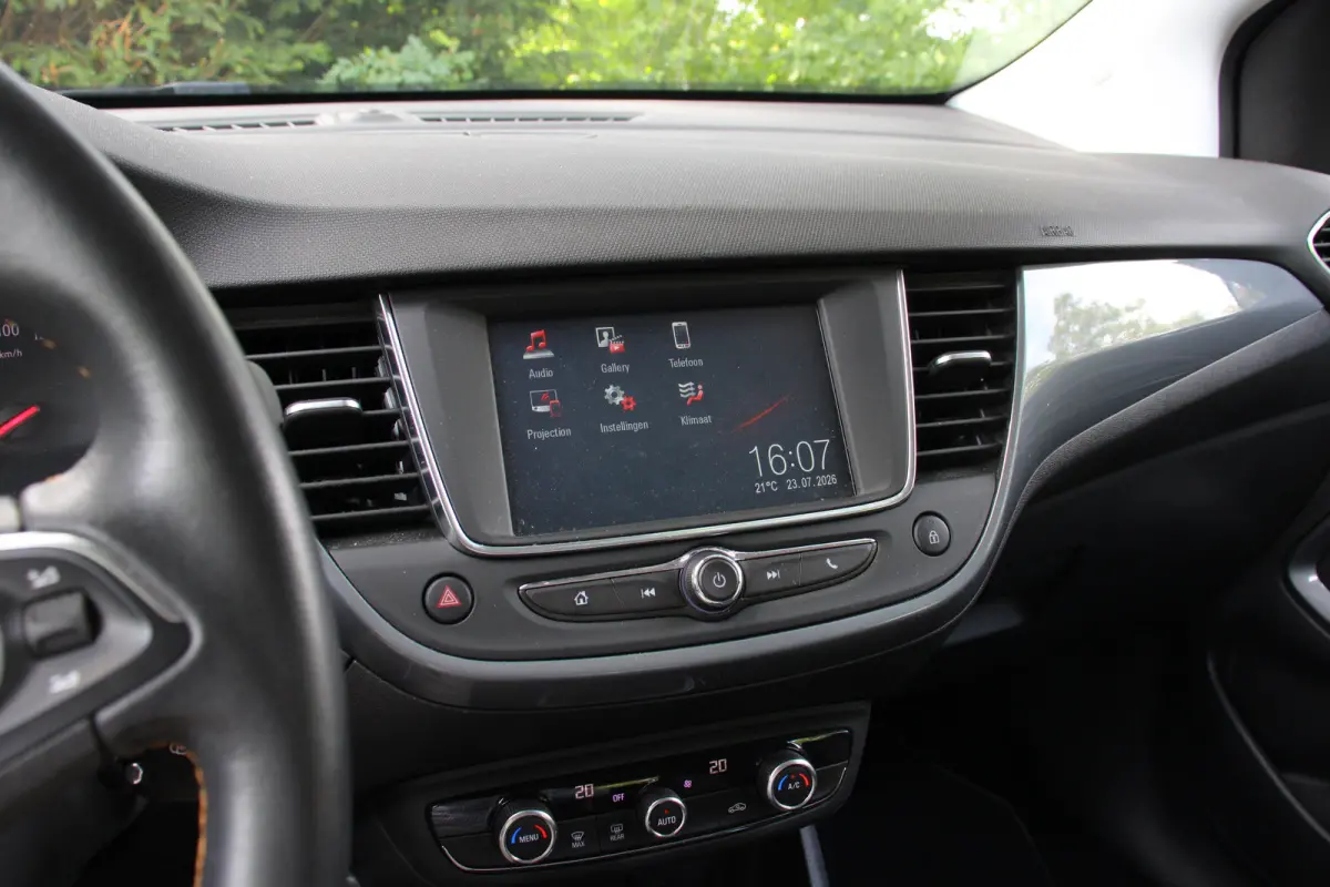 1.2 Turbo 110pk Innovation | NL-AUTO! | 1E EIGENAAR! | CRUISE | PARK SENS | APPLE CARPLAY/ANDROID AUTO | LED | CLIMA