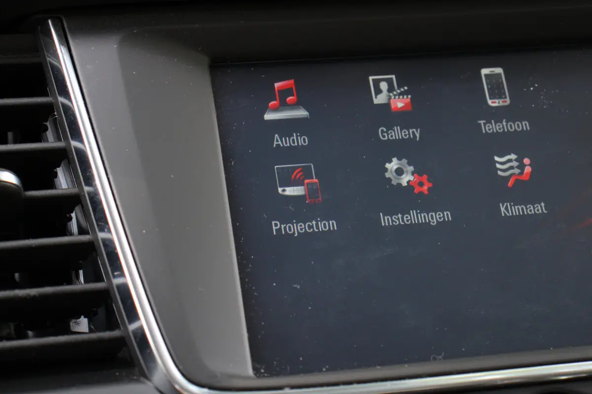 1.2 Turbo 110pk Innovation | NL-AUTO! | 1E EIGENAAR! | CRUISE | PARK SENS | APPLE CARPLAY/ANDROID AUTO | LED | CLIMA