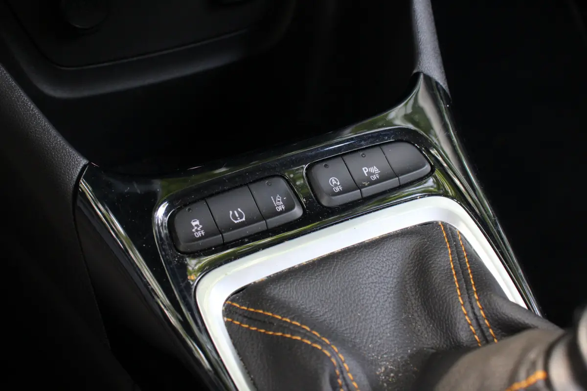 1.2 Turbo 110pk Innovation | NL-AUTO! | 1E EIGENAAR! | CRUISE | PARK SENS | APPLE CARPLAY/ANDROID AUTO | LED | CLIMA