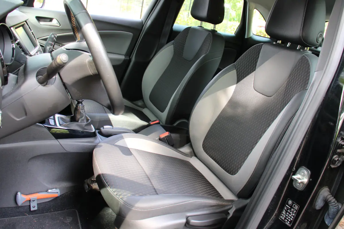 1.2 Turbo 110pk Innovation | NL-AUTO! | 1E EIGENAAR! | CRUISE | PARK SENS | APPLE CARPLAY/ANDROID AUTO | LED | CLIMA