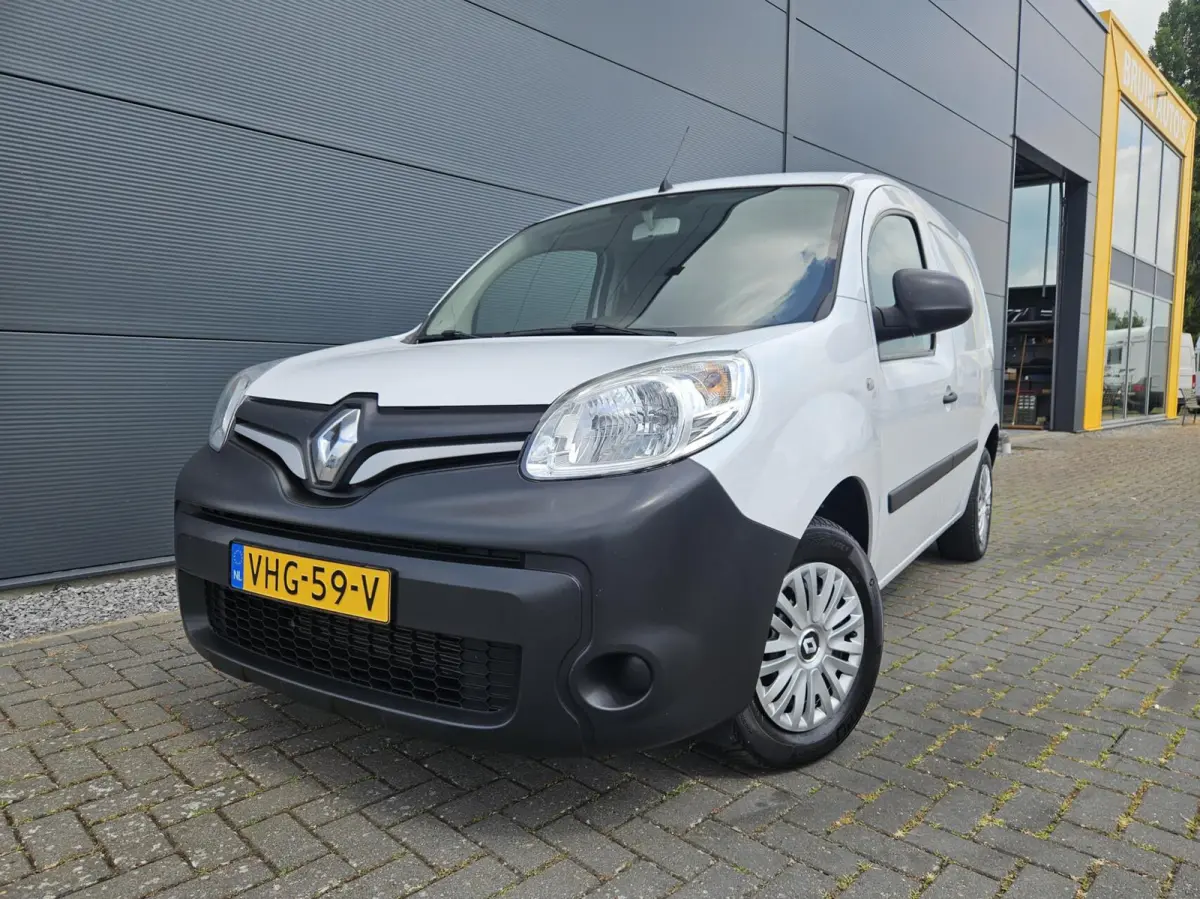 1.5 Blue dCi Airco Cruise Navi Trekh