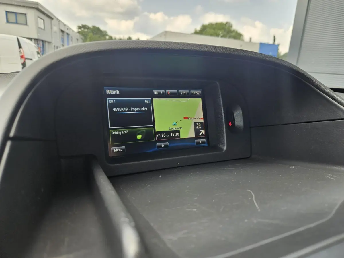 1.5 Blue dCi Airco Cruise Navi Trekh