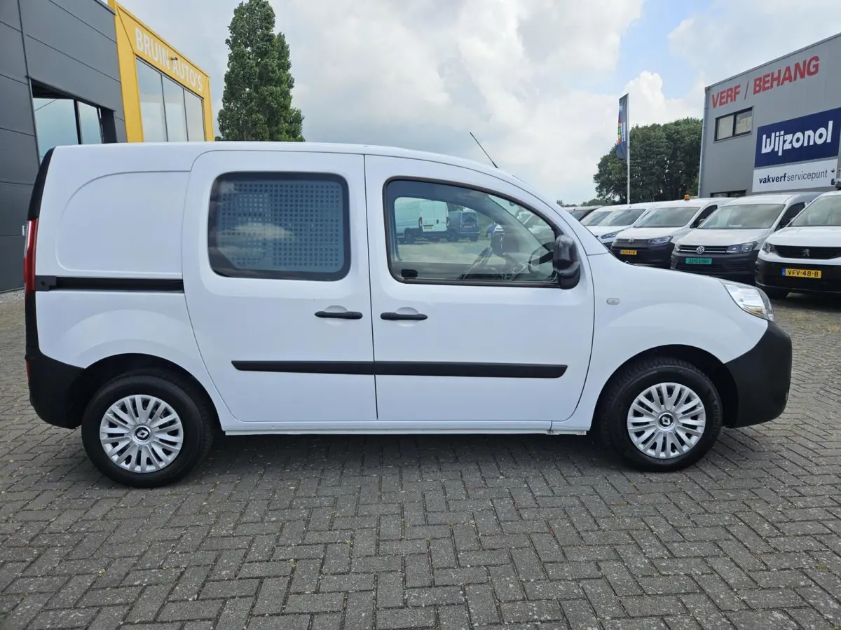 1.5 Blue dCi Airco Cruise Navi Trekh