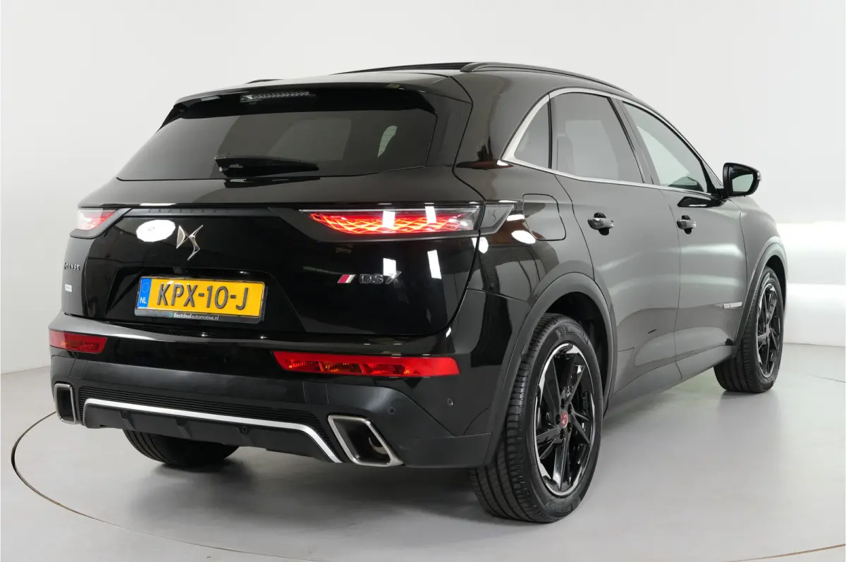 E-Tense Performance Line 225 pk PHEV | SOH 96% | Pano | Nachtzicht | Focal | 360° Camera | El. achterklep |