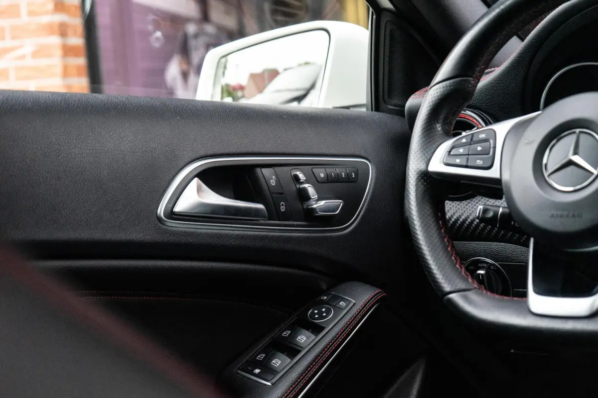 250 AMG 4MATIC Pano / Memory / Camera
