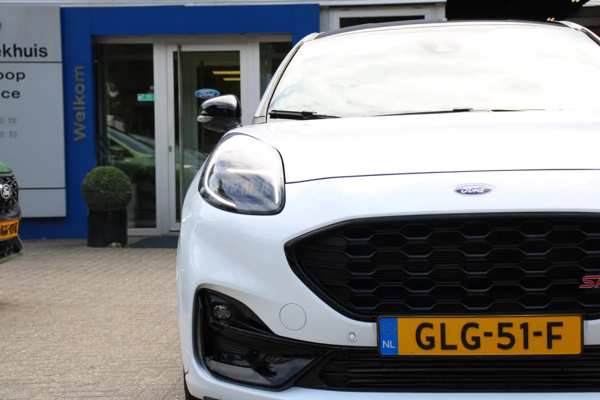 1.5EB 200pk ST-X | WINTERPACK | CAMERA | CRUISE | PERFOMANCE PACK | HALF LEDER | B&O | AGR STOEL | NAVI | CLIMA