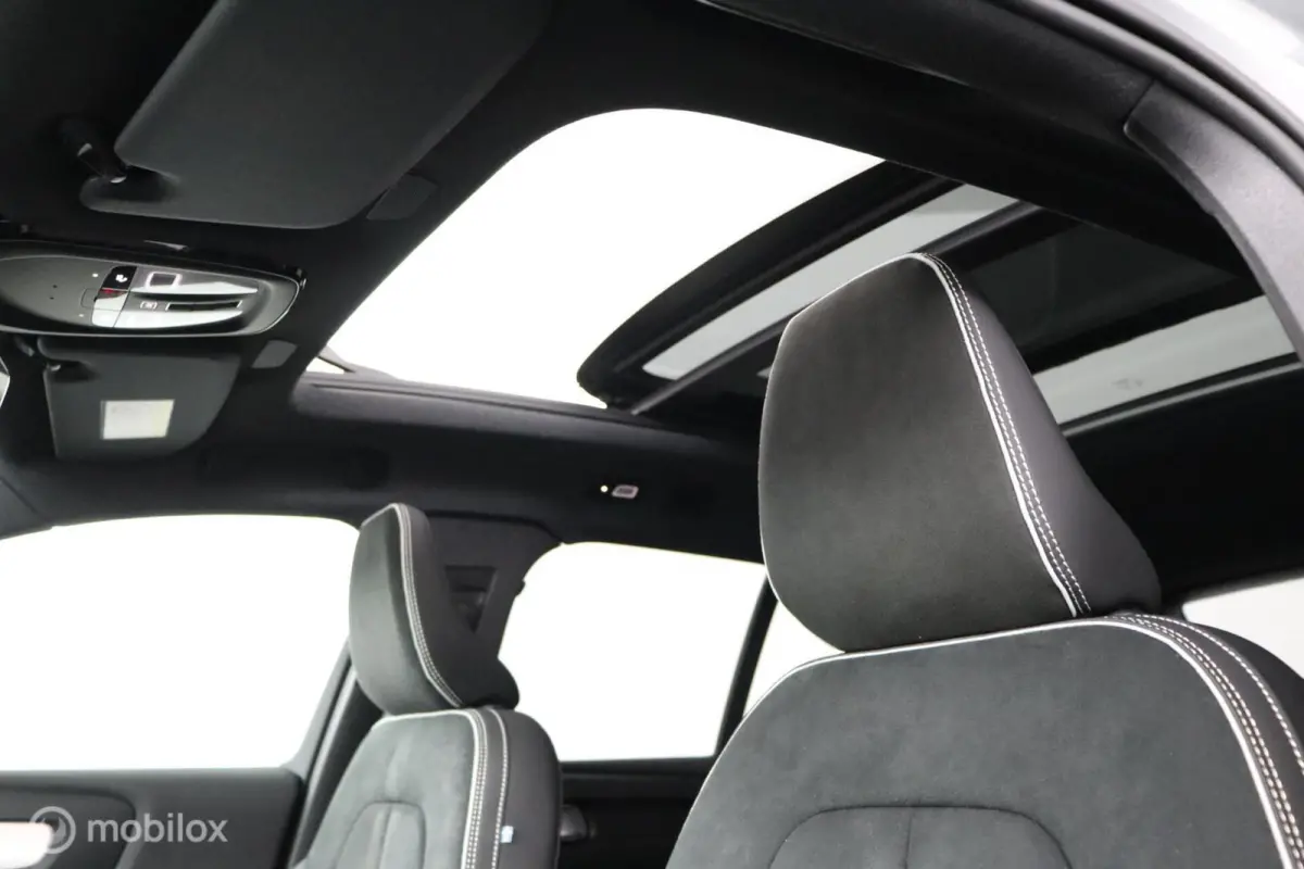 2.0 B4 Plus Black Edition|Lounge Pakket|Panoramisch dak
