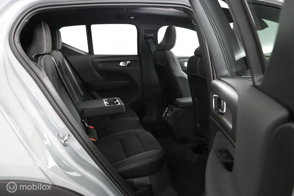 2.0 B4 Plus Black Edition|Lounge Pakket|Panoramisch dak