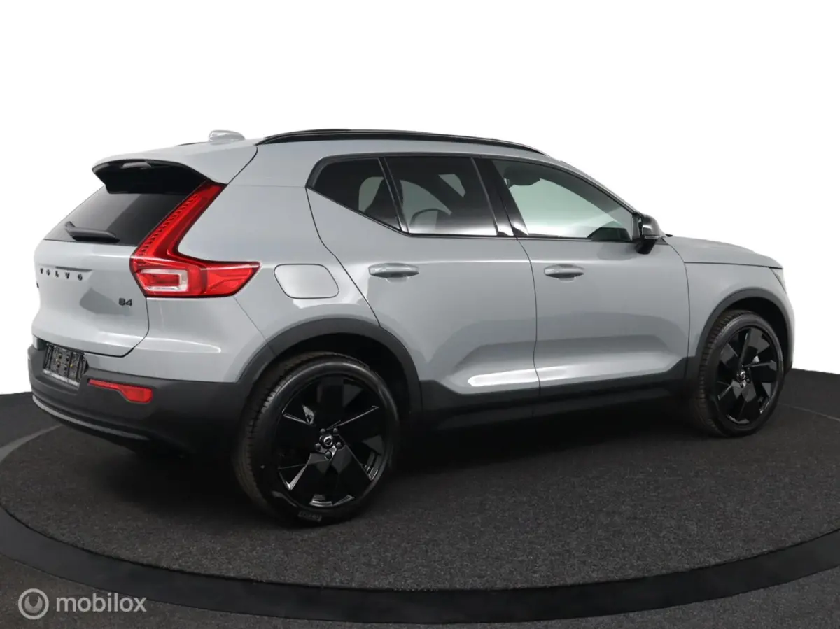 2.0 B4 Plus Black Edition|Lounge Pakket|Panoramisch dak