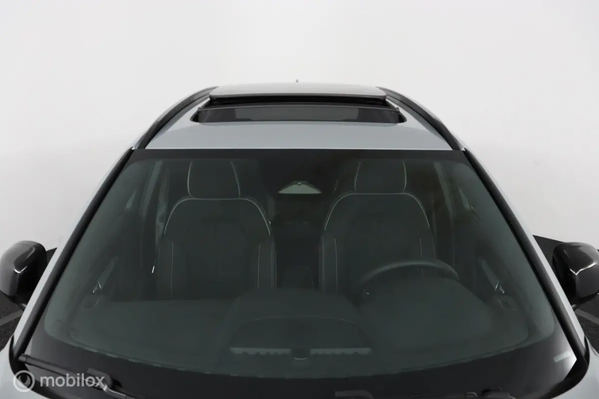 2.0 B4 Plus Black Edition|Lounge Pakket|Panoramisch dak