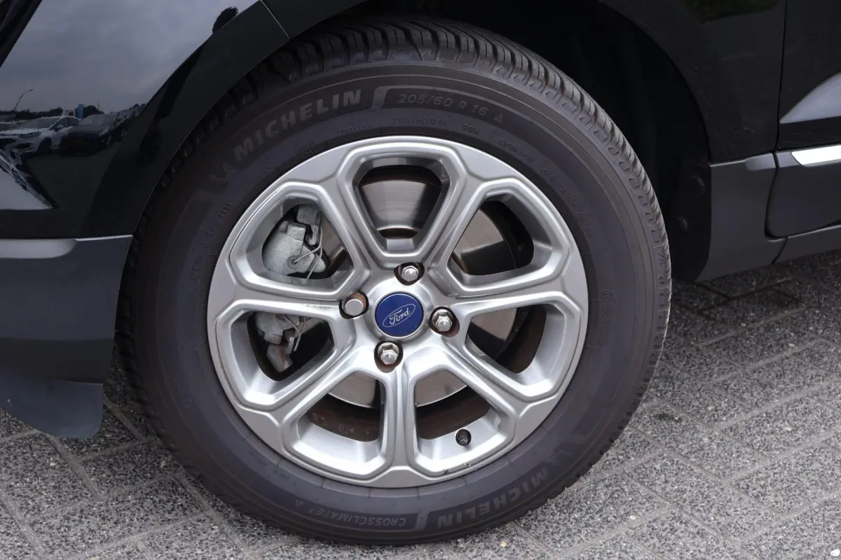 1.0 EcoBoost Titanium | Automaat | B&O | Half Leder | Dodehoek | Winterpack | Cruise Control | Dealer Onderhouden! |